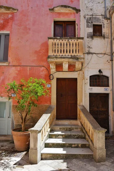 Fachada Una Casa Característica Specchia Una Ciudad Medieval Región Puglia — Foto de Stock