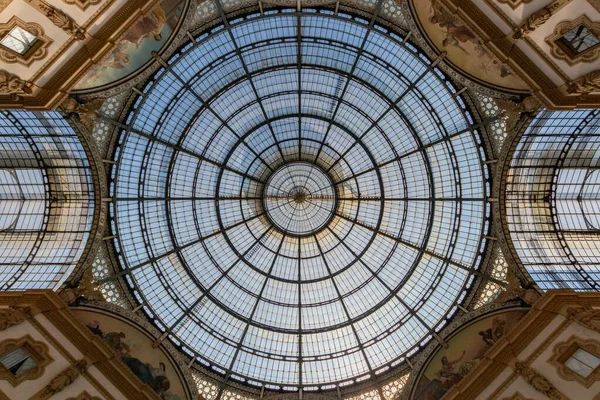 Галерея Витторио Эммануэле Стеклянный Потолок — стоковое фото