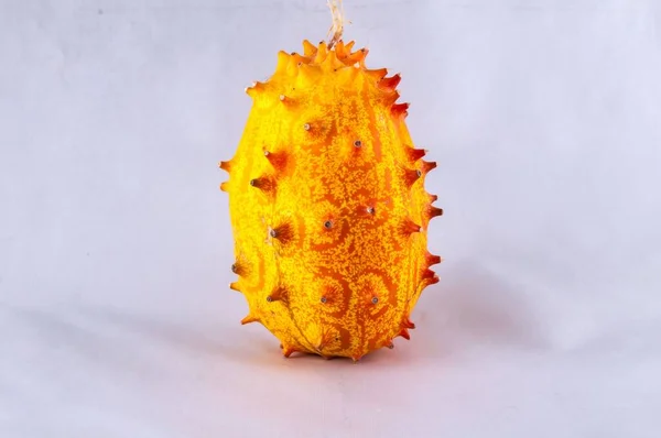 Kiwano Cucumis Metuliferus Egzotyczne Warzywo Tropikalny Owoc Pomarańczowy — Zdjęcie stockowe