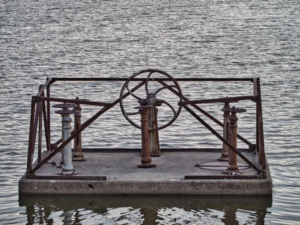 Shot Metal Handwheel Cedar Lake Olathe Kansas — Stock Photo, Image