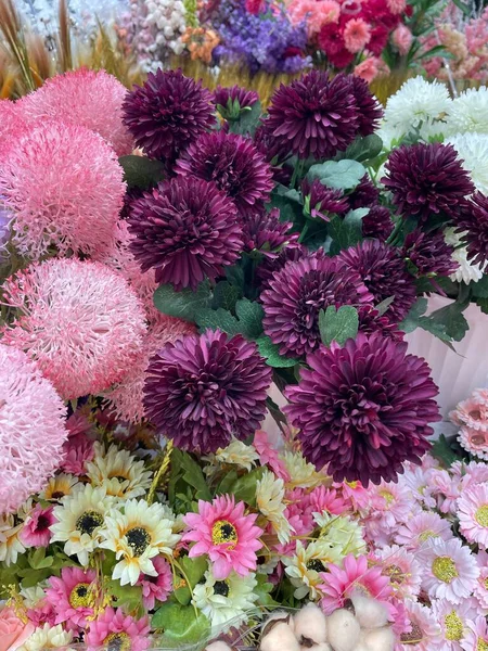 Vertical Shot Pink Purple Chrysanthemums Other Flowers Background — Stock Photo, Image