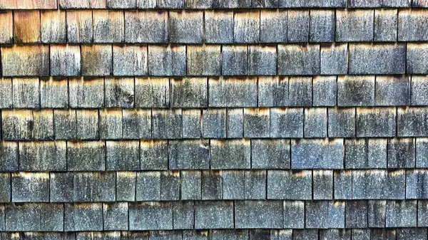 Old Weathered Bavarian Wall Planked Natural Square Shingles Looking Vintage — Stock Photo, Image
