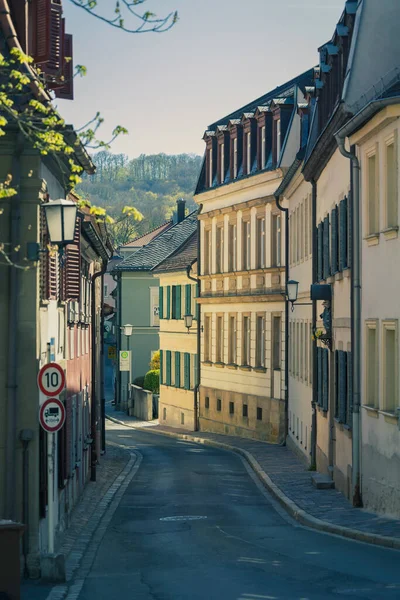 Uma Rua Vazia Estreita Cidade Velha Bamberg Alemanha — Fotografia de Stock