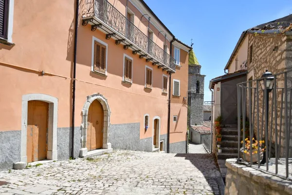 Uma Rua Estreita Aldeia Medieval Sepino Região Molise Itália Tempo — Fotografia de Stock