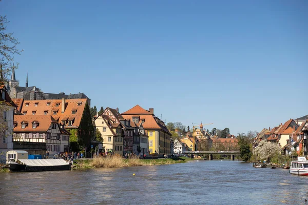 Uma Vista Panorâmica Das Casas Lado Rio Bamberg Alemanha — Fotografia de Stock