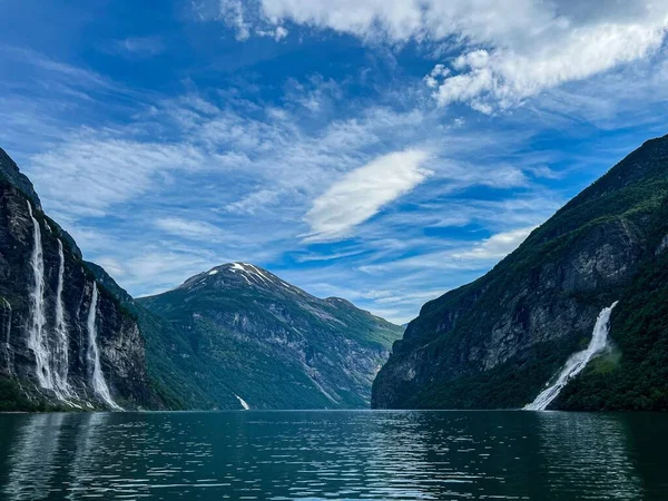 Beautiful Landscape Waterfalls Fjord — Stock Photo, Image