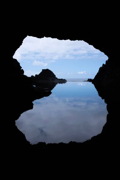 Piscina Natural Seixal Com Reflexão Costa Norte Ilha Madeira — Fotografia de Stock