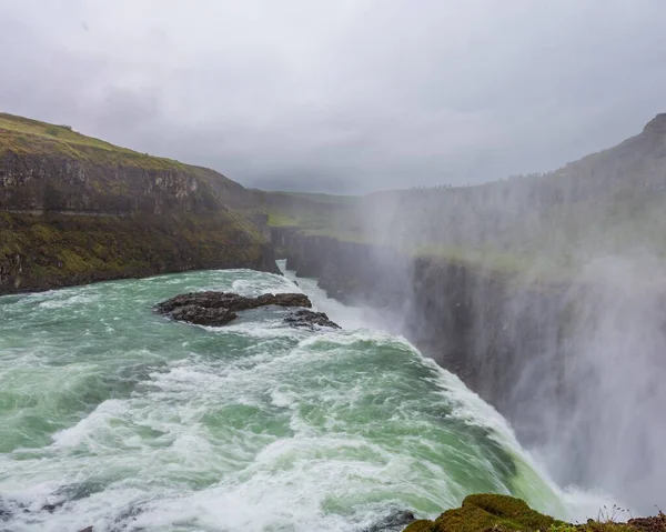 Μια Γραφική Θέα Του Καταρράκτη Gullfoss Falls Στην Ισλανδία Μια — Φωτογραφία Αρχείου