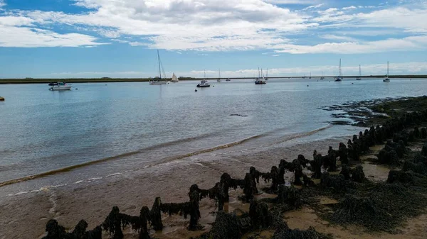 Vacker Utsikt Över Stranden Mot Floden Alde Orford Ness Suffolk — Stockfoto