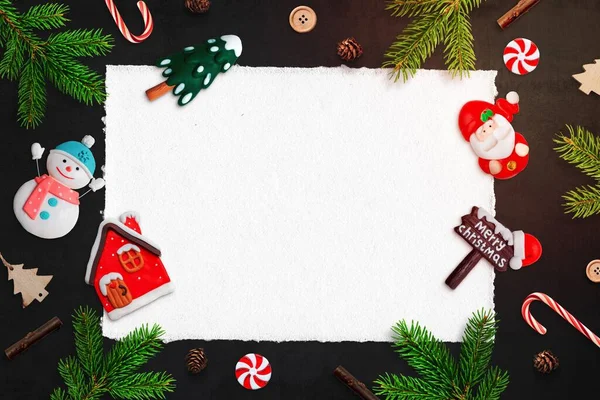 Papel Branco Com Ornamentos Natal Fundo Escuro Natal Design Cartão — Fotografia de Stock