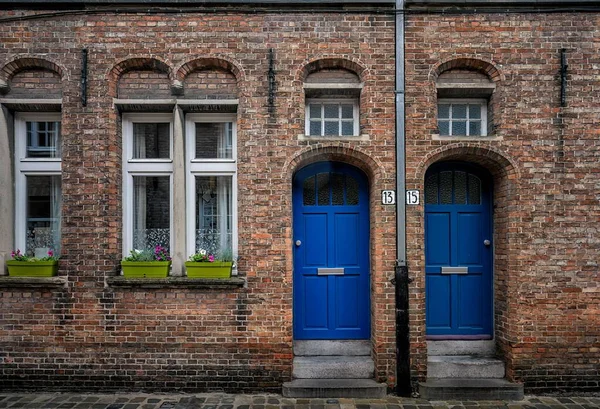 Neighboring Blue Doors Apartments Brugge Bruges Belgium — Stock Photo, Image