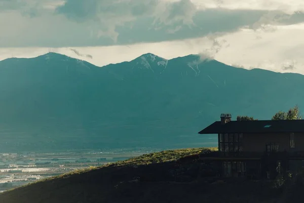Uma Vista Salt Lake City Uma Casa Colina — Fotografia de Stock