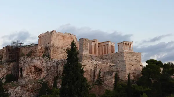 Далекий Вид Древний Парфенон Афинах Греция — стоковое фото