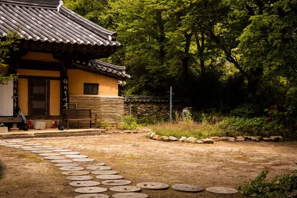 Belo Tiro Degraus Que Leva Templo Girimsa Gyeongju Coreia Sul — Fotografia de Stock