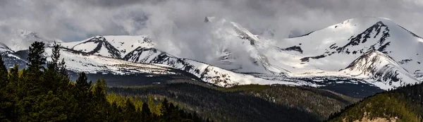 Ceață Iarnă Peste Munții Stâncoși Din Colorado — Fotografie, imagine de stoc