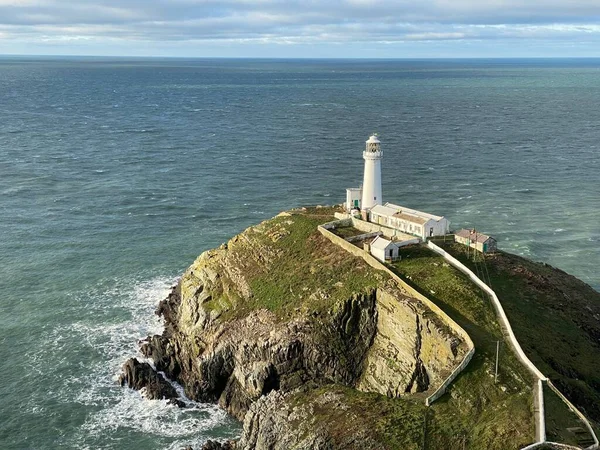 Aerial View Lighthouse Cliff Covered Greenery Sea — Stock Photo, Image