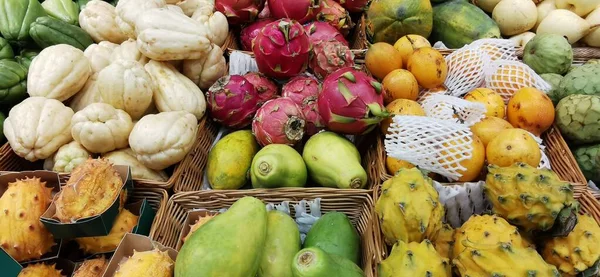 Meudon Foret Fransa Daki Markette Egzotik Meyvelerin Yakın Plan Çekimi — Stok fotoğraf