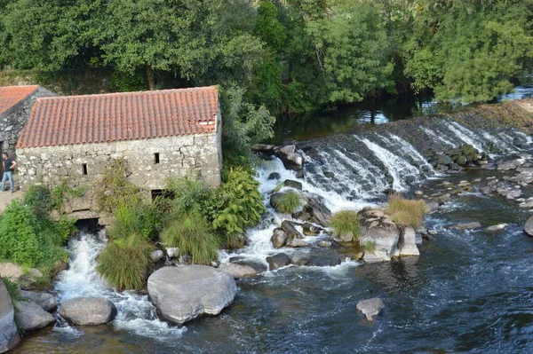 Ein Gebäude Fluss Aus Der Vogelperspektive — Stockfoto