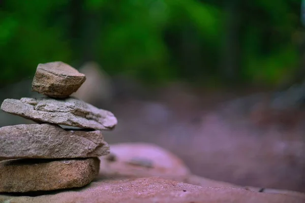 一张堆积如山的岩石的特写照片 — 图库照片