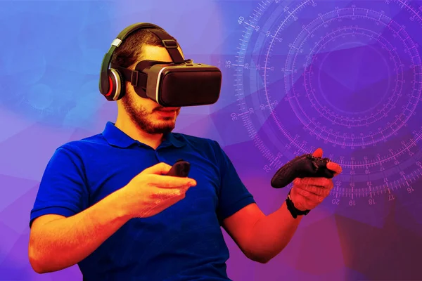 Uma Visão Macho Jogando Jogo Usando Fone Ouvido Realidade Virtual — Fotografia de Stock