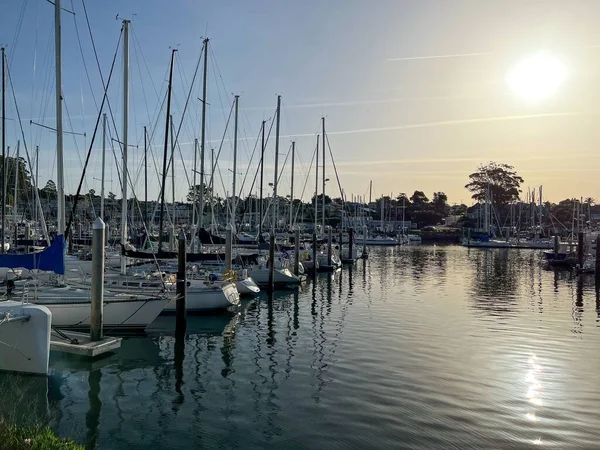 Uma Noite Pôr Sol Porto Barco — Fotografia de Stock