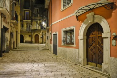 Guardia Sanframondi 'de küçük bir sokak, İtalya' nın Benevento eyaletine bağlı bir köy.