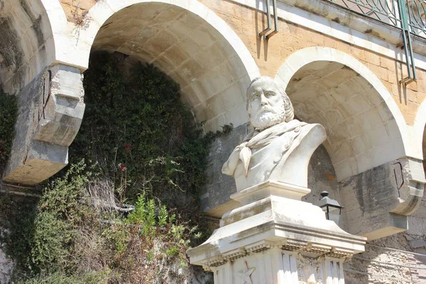 Bust Giuseppe Garibaldi Cathedral Syracuse Duomo Siracusa — Stock Photo, Image