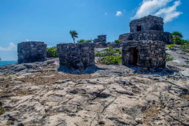 Tulum harabelerinin panoramik manzarası. Meksika 'da Quintana Roo Eyaleti.