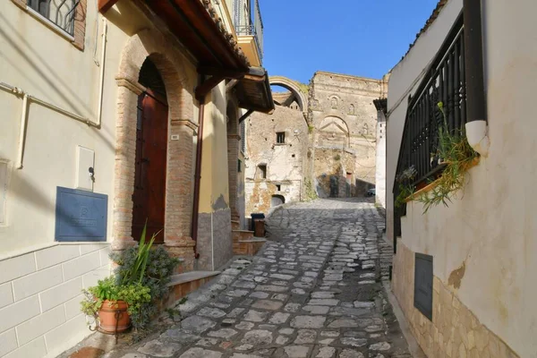 Una Stradina Tra Vecchie Case Antico Paese Della Provincia Matera — Foto Stock