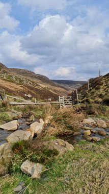 Grindsbrook Cloug 'un manzara fotoğrafçılığı ulusal park Peak District - İngiltere