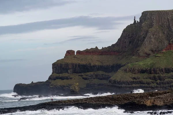 Een Schilderachtig Uitzicht Kliffen Langs Ierse Kust — Stockfoto