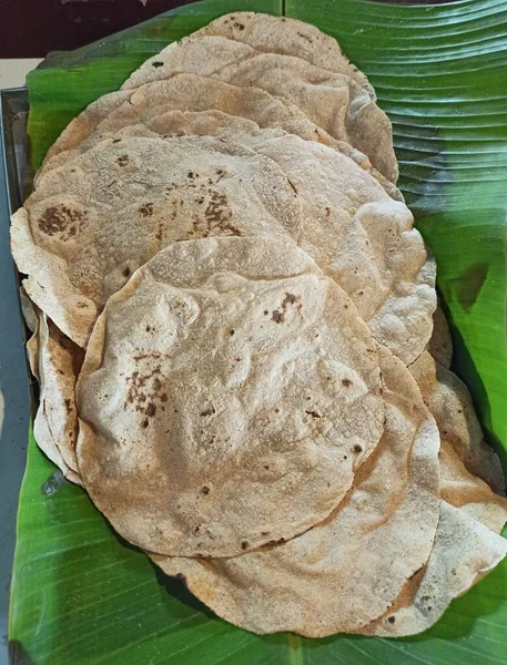 Pemandangan Dekat Jowar Roti Atau Roti India Siap Disajikan Pada — Stok Foto