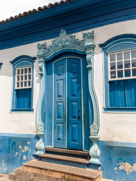 Cidade Histórica Sabara Old Histórica Casa Azul Branco Rua Paralelepípedos — Fotografia de Stock
