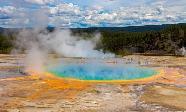 Uma Bela Foto Cratera Excelsior Geyser Parque Nacional Yellowstone Wyoming — Fotografia de Stock