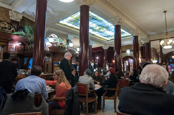 Crowded Interior Cafe Tortoni Buenos Aires Argentina — Stock Photo, Image