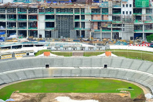 Aerial Shot Stadium Empty Seats Construction Buildings Half Green Ground — Stock Photo, Image