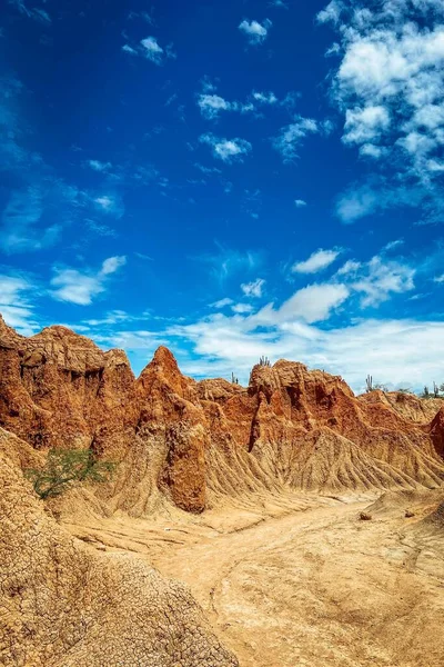 Uma Bela Paisagem Deserto Tatacoa Com Formações Rochosas Colômbia Clima — Fotografia de Stock