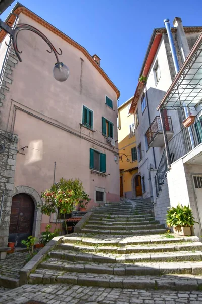 Plan Vertical Escalier Étroit Entre Vieilles Maisons Morcone Italie — Photo