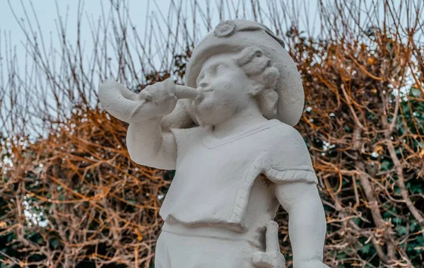 Statua Pietra Fuori Dal Palazzo Belvedere — Foto Stock