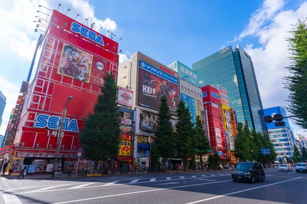 Akihabara Japon Août 2020 Des Bâtiments Colorés Bordent Rue Akihabara — Photo