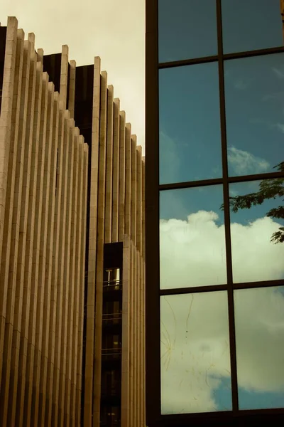 Vertical Shot Exterior Urban City Building Reflecting Glass Port Louis — Stock Photo, Image