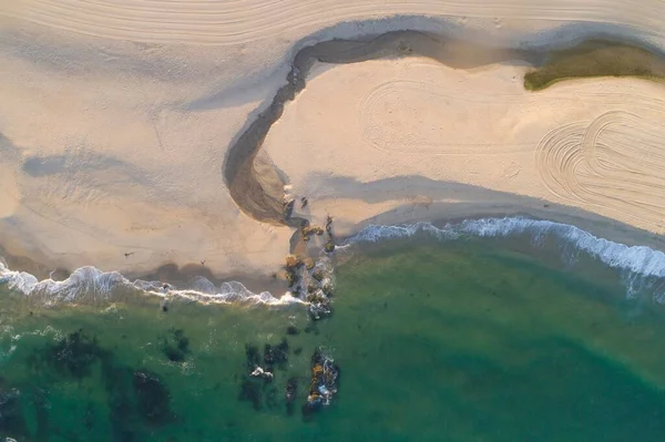 Вид Зверху Повітряний Отвір Струмка Пляжі — стокове фото