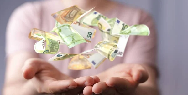 Eine Darstellung Von Euro Geldscheinen Der Nähe Der Hände — Stockfoto