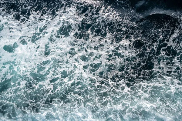 Uma Vista Superior Bonita Traço Forro Cruzeiro Superfície Mar — Fotografia de Stock