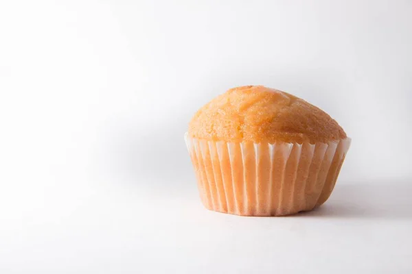 Een Cupcake Geïsoleerd Een Witte Achtergrond — Stockfoto