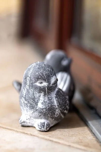 Stone Bird Figurine Floor — Stock Photo, Image