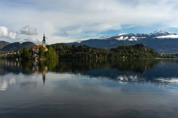 Die Bleder Seenlandschaft Mit Kirche Und Burg Slowenien — Stockfoto