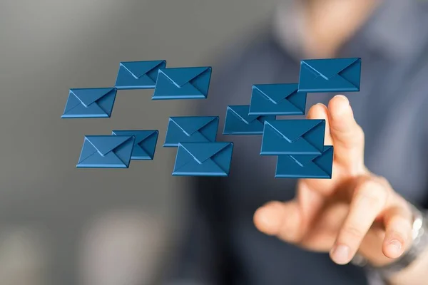 Hombre Negocios Fondo Borroso Tocando Una Representación Flotante Iconos Correo —  Fotos de Stock