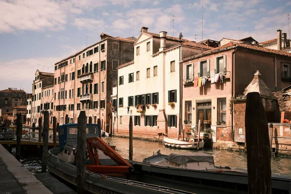 Vue Panoramique Canal Bâtiments Résidentiels Sur Île Murano Italie — Photo