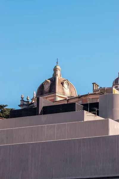 Eine Alte Kathedrale Vor Blauem Himmel Genua — Stockfoto